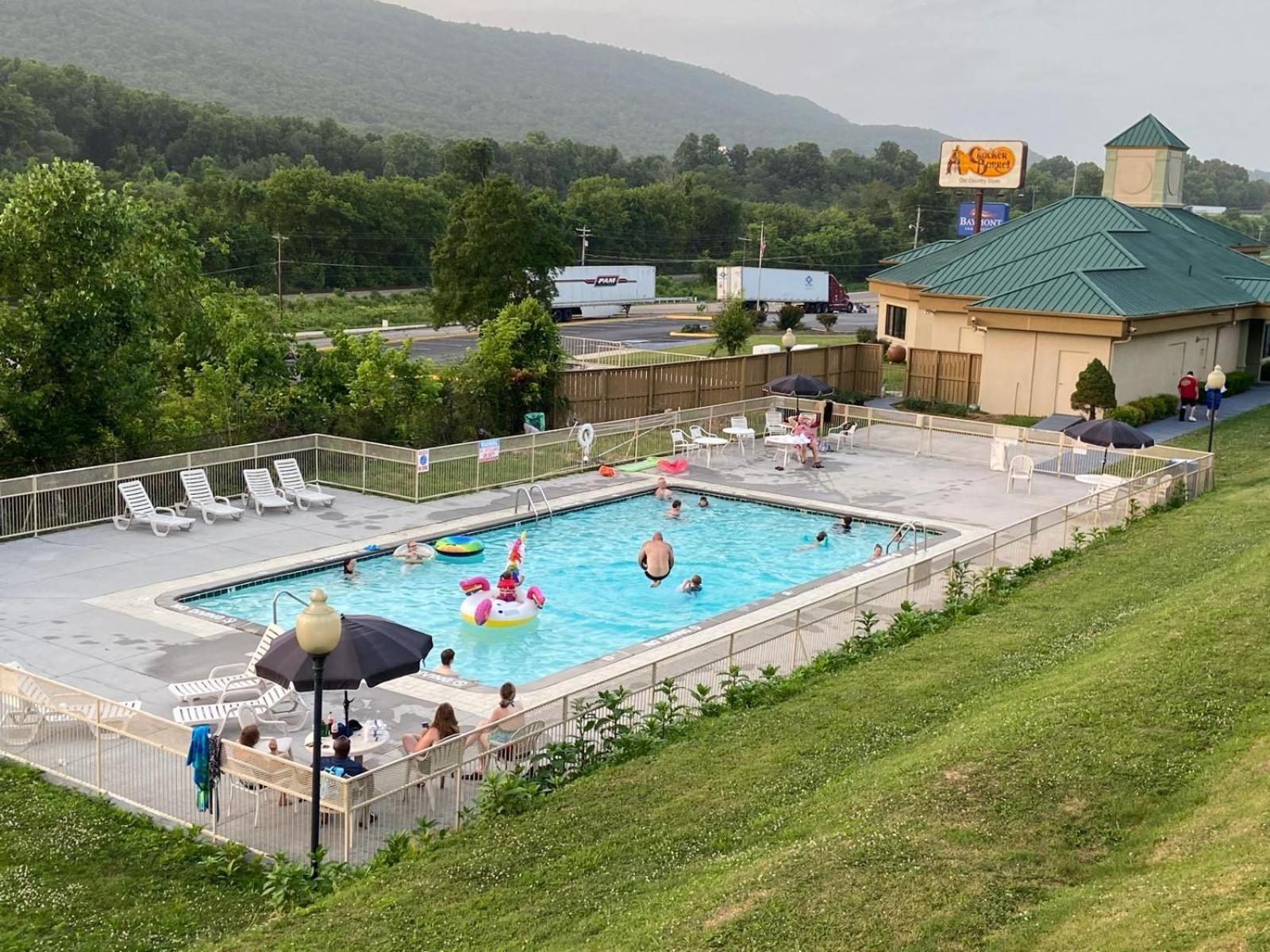 Quality Inn Harriman Экстерьер фото
