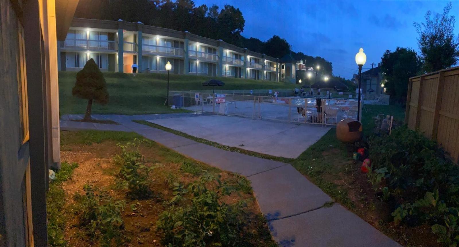 Quality Inn Harriman Экстерьер фото