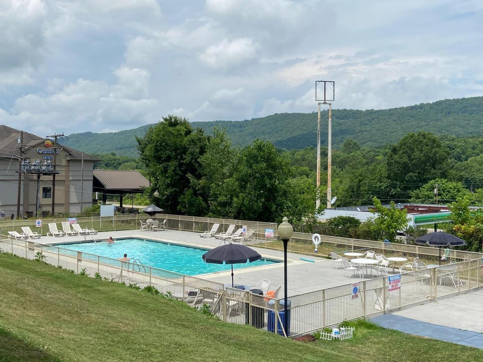 Quality Inn Harriman Экстерьер фото